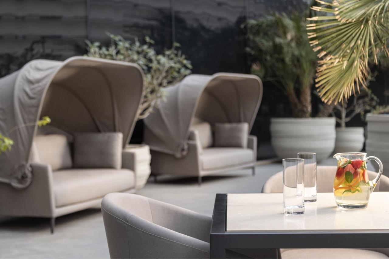 Marriott Executive Apartments Kuwait City Exterior photo