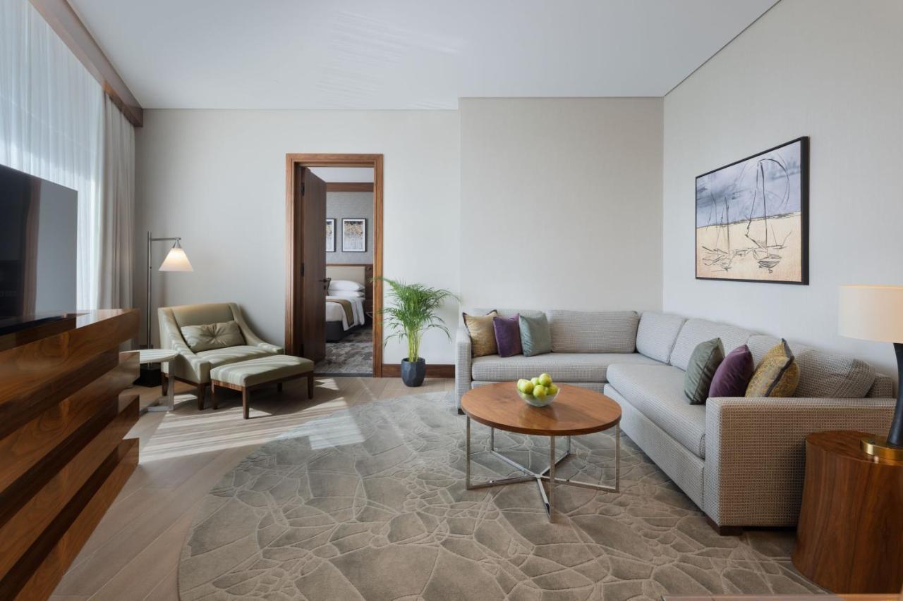 Marriott Executive Apartments Kuwait City Exterior photo